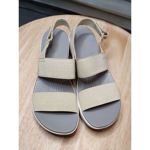 Clarks Cloudsteppers Arla Jacory Sandals Women's size 9 Soft Gold - Picture 4 of 10
